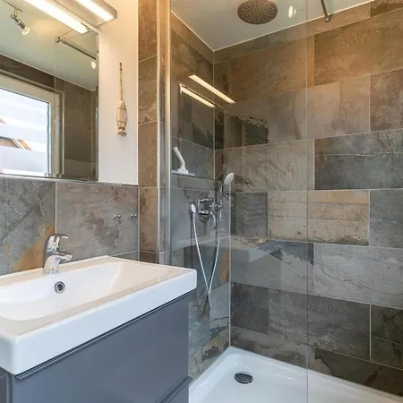Duenenzauber, Cleaning Included